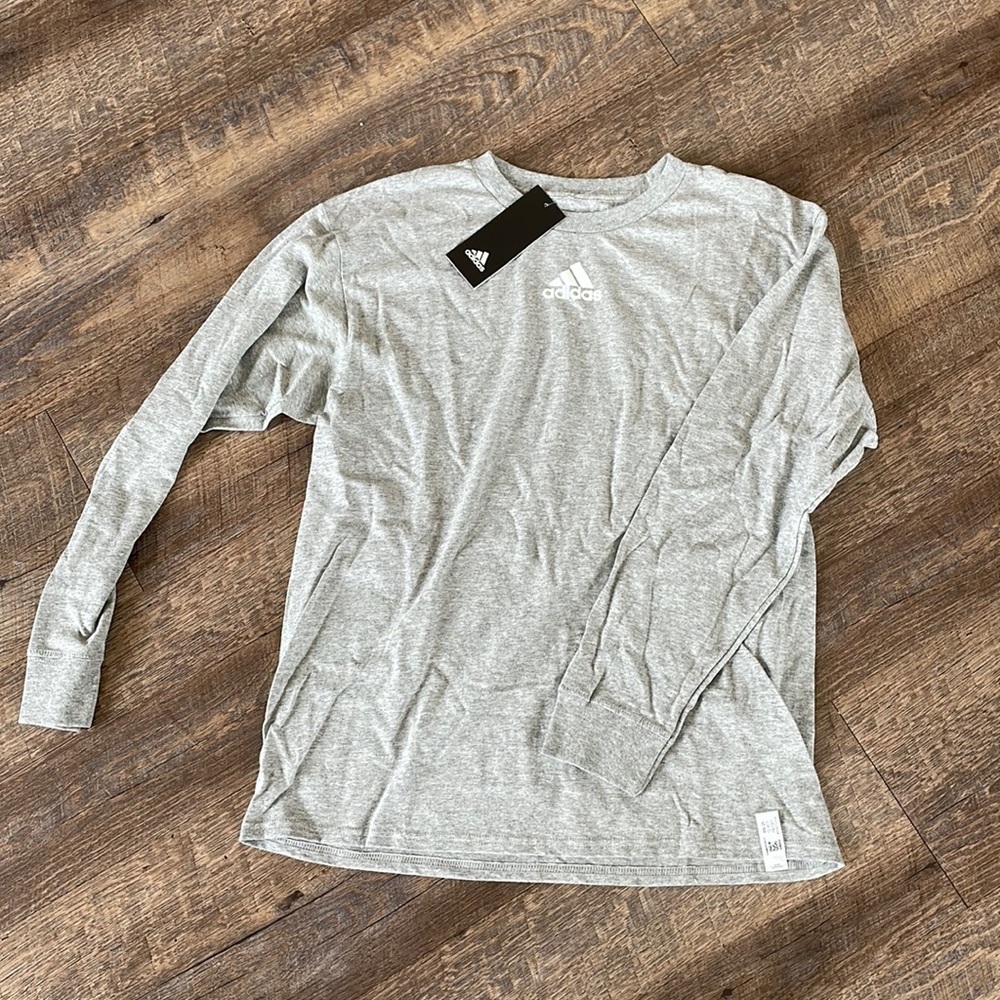 NWT Adidas T-shirt